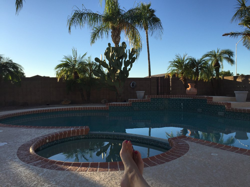 mesa-pool_rosie_feet-resized